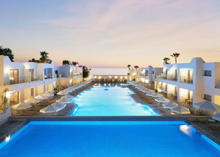 Luxury hotel only: Eleni Holiday Resort