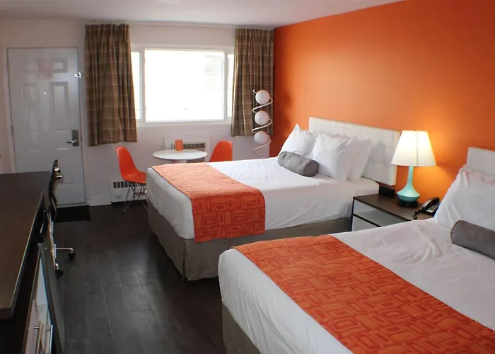 Kid friendly hotel Howard Johnson Inn By Wyndham Kingston