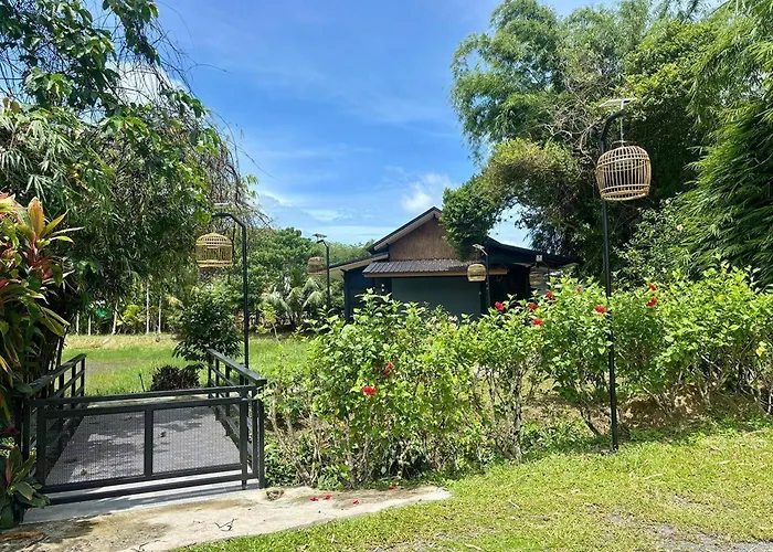 Moonlight Cottage
