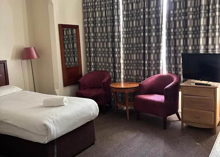 Central hotel: The Tudor House Hotel