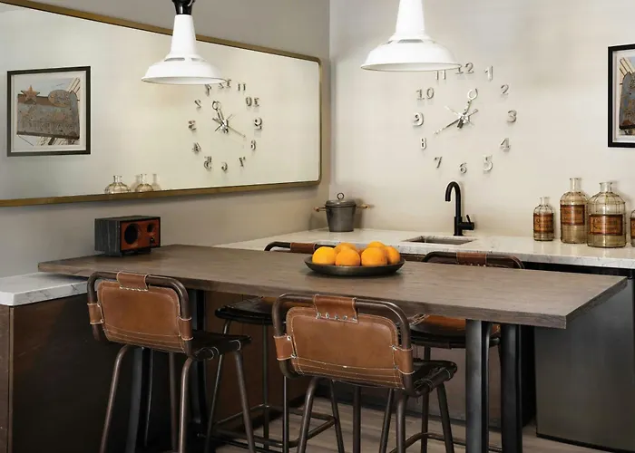 Ping Pong hotel: Marriott Vacation Club, San Francisco  