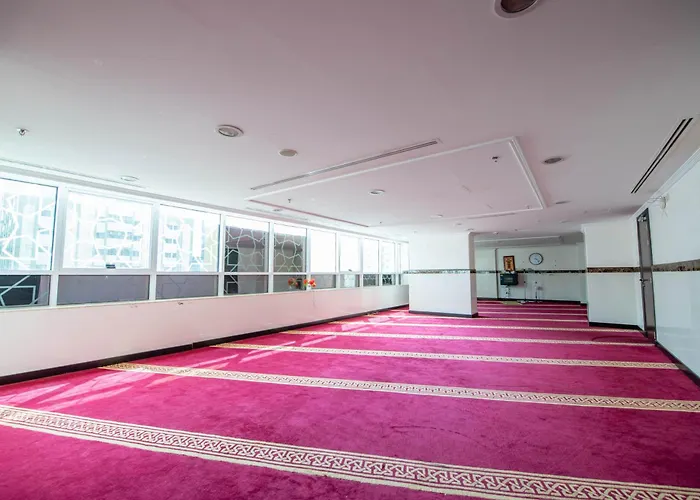 Ping Pong hotel: فندق العليان بلازا Alolayan Plaza Hotel