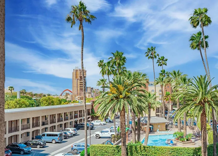 Family Friendly Hotels Grand Legacy At The Park