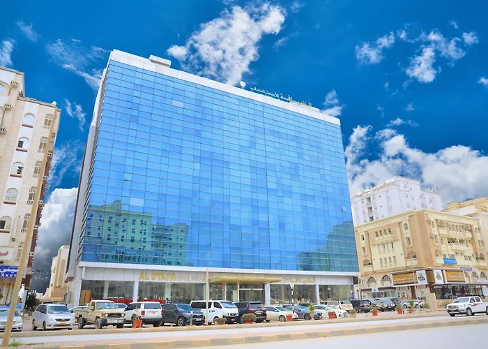 Central hotel: Al Dyafa Hotel Suites