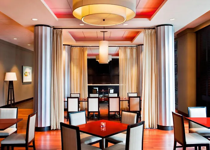 Pet Friendly hotel: The Westin Copley Place, Boston