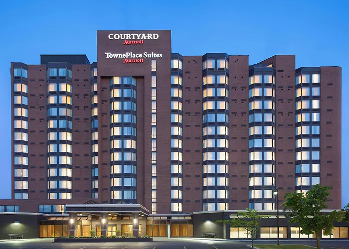 Courtyard By Marriott Toronto Northeast/Markham