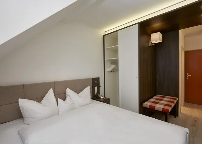 Hotel dichtbij College: H+ Hotel Nuernberg