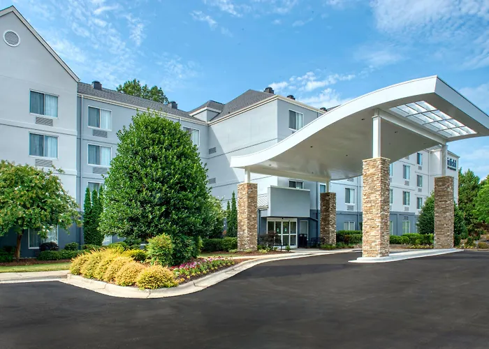 Cheap hotels Fairfield Inn & Suites Raleigh Crabtree Valley