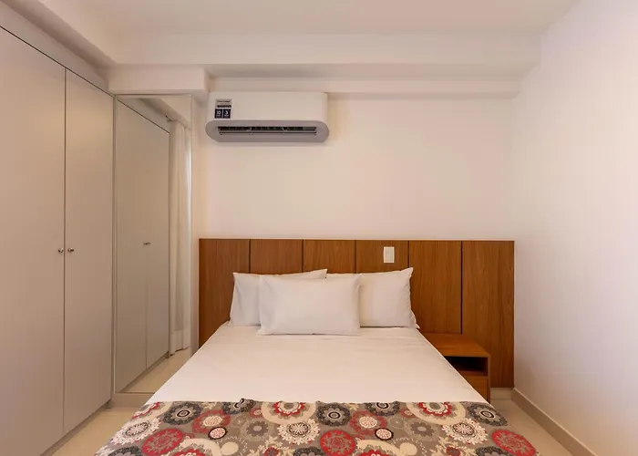 Venice Park Hplus Long Stay