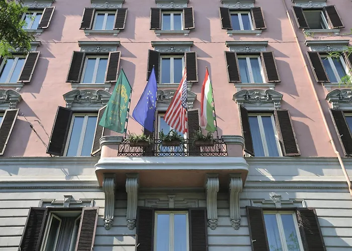 Hotel near College: Hotel Mecenate Palace