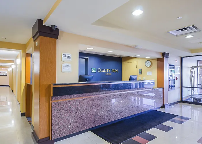 Cheap hotel: Quality Inn Boston-Revere