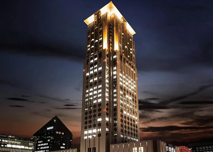 In Luxury hotels Hankyu International