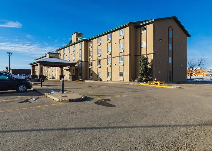 Family resorts Service Plus Inns And Suites