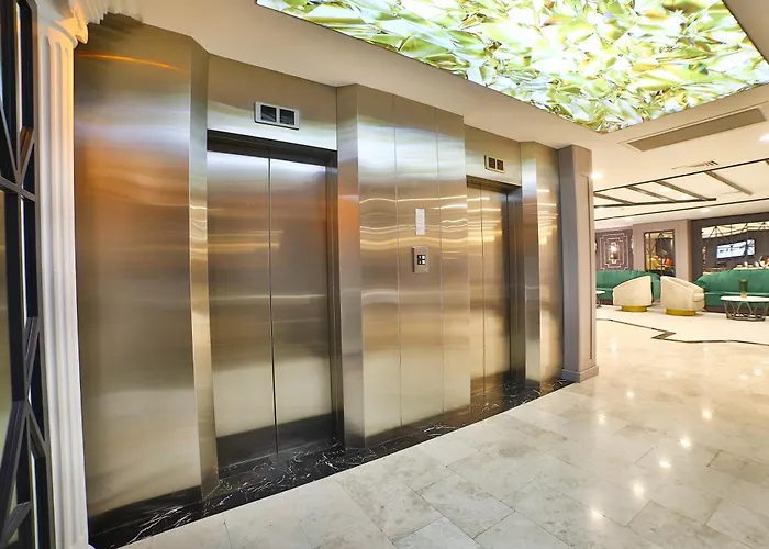Four Sides Taksim Lion &Spa