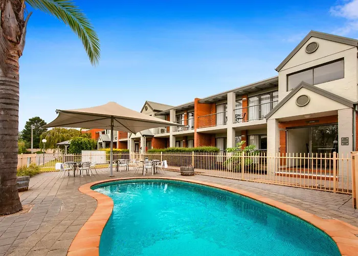 Hotel near College: Quest Bendigo