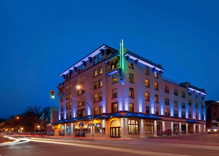 Hotel: The Plaza Hotel Downtown, Trademark Collection By Wyndham