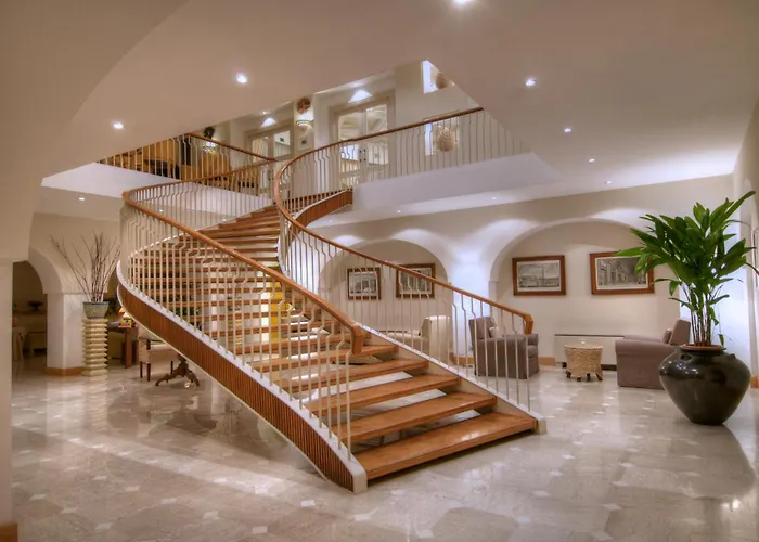 Hotel di lusso: Grand Hotel Aminta