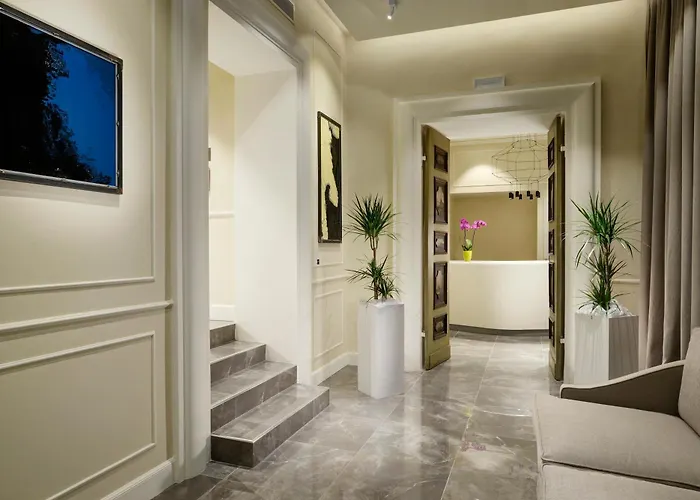 Locanda Della Posta, Etruria Collection
