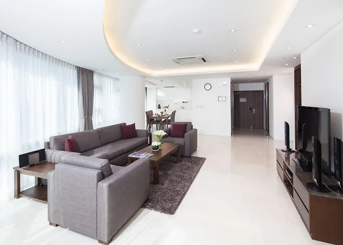 Luxury hotel only: Fraser Place Central Seoul