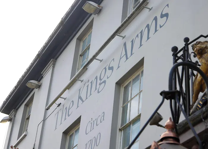 Kings Arms Hotel By Greene King Inns