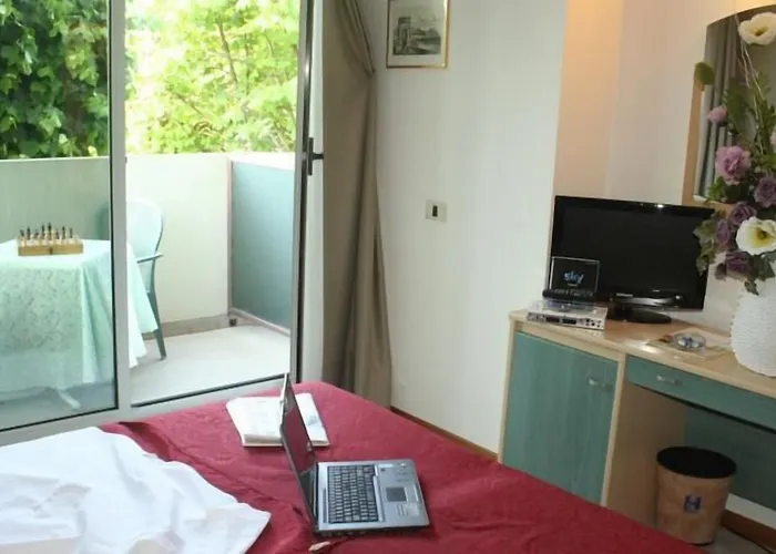 Hotel vicino al College: Hotel Elvezia