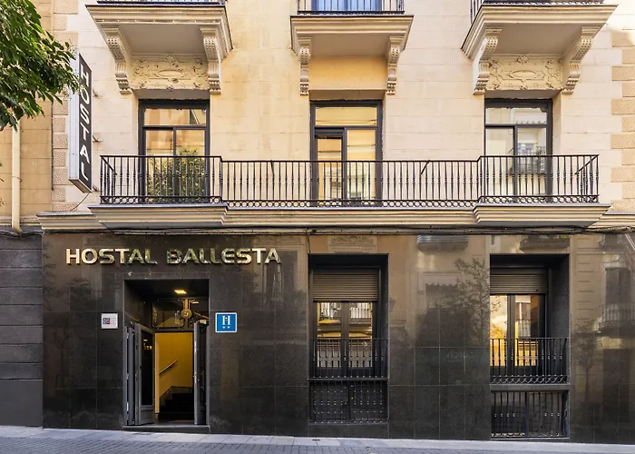 Hotel con vistas: Hostal Ballesta