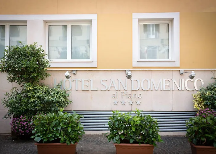 Central hotel: Hotel San Domenico Al Piano