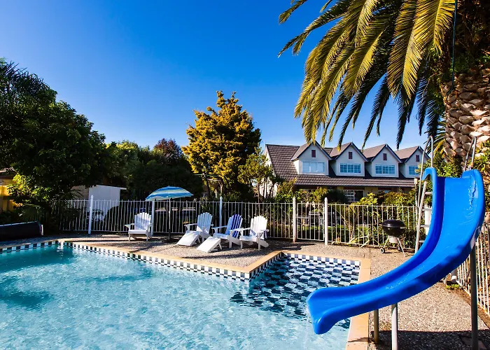 Family Hotel: Asure Colonial Lodge Motel