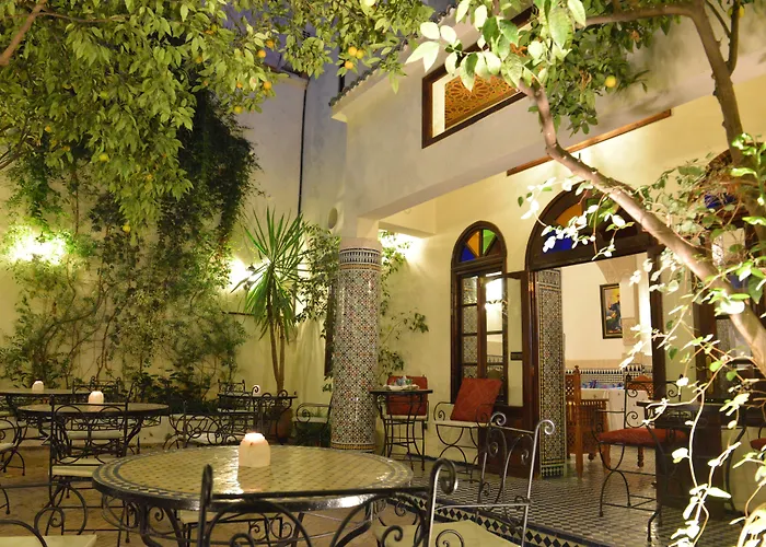Central hotel: Riad Jardin Chrifa