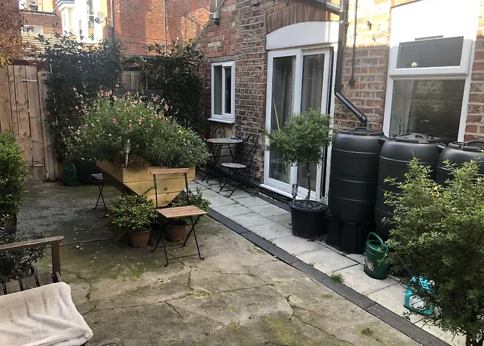 4 star hotel: The Promenade Guest House