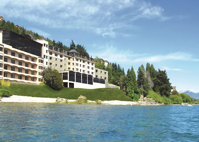  Alma Del Lago Suites & Spa