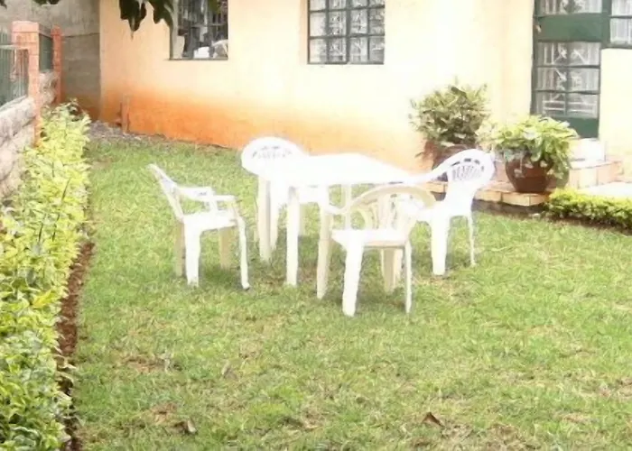 Fahari Guest House