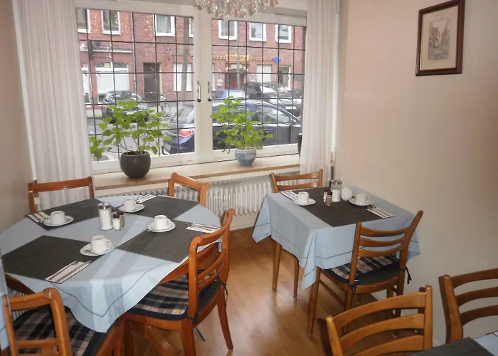 Welkom Hotel: Altstadt Hotel Rheinblick