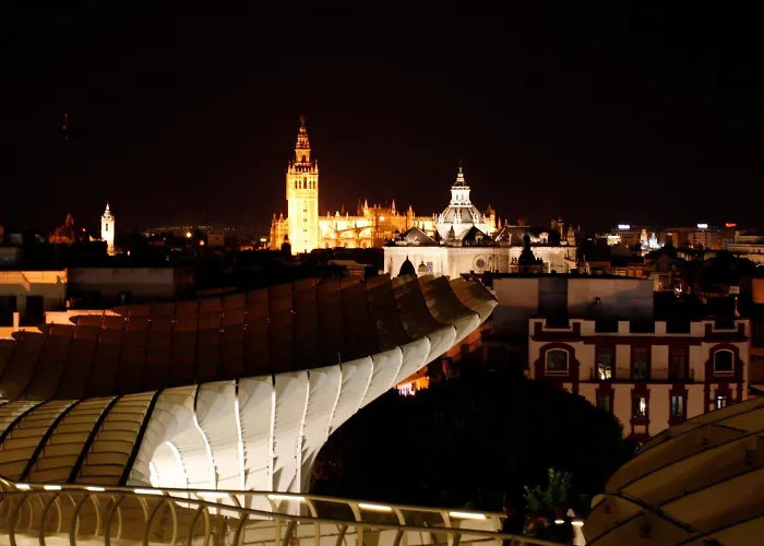 Pet Friendly hotel: Hotel Palace Sevilla
