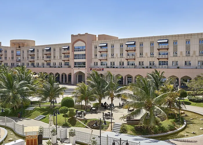Central hotel: Salalah Gardens Hotel Managed By Safir Hotels & Resorts