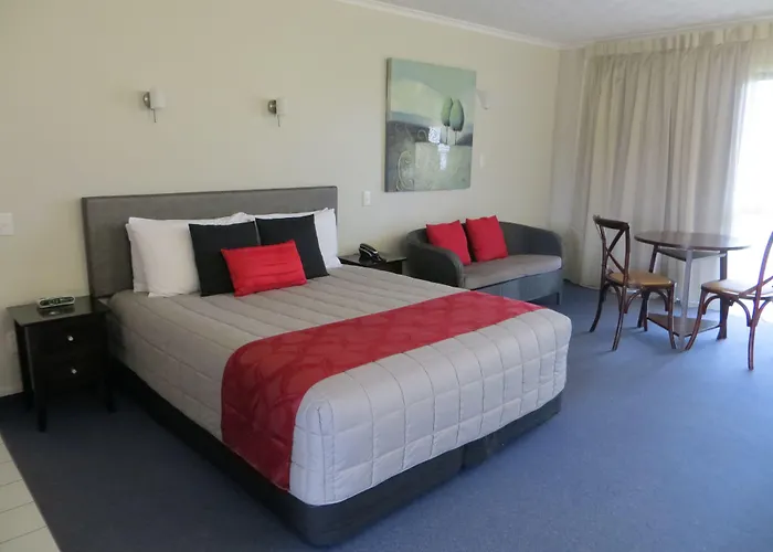 Family resorts Harbour View On Ahuriri Beach In Napier Nz With Sea View Suites