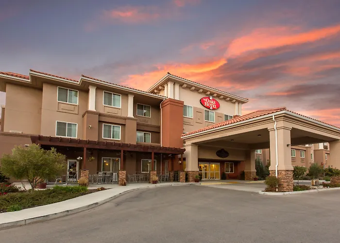 Oaks & Suites