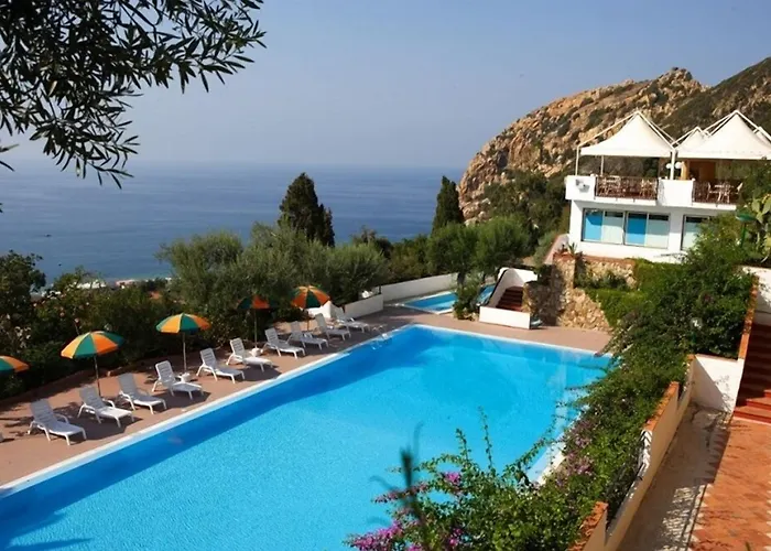 Hotel Capo Alaua