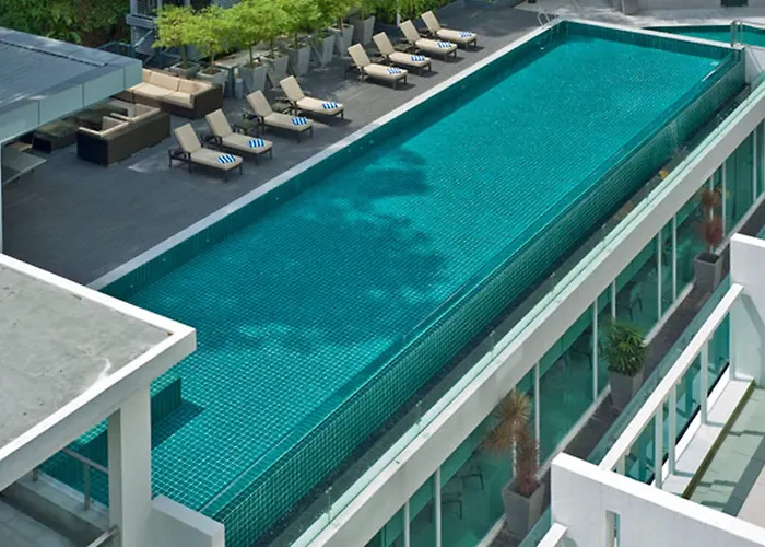 Damas Suites & Residences
