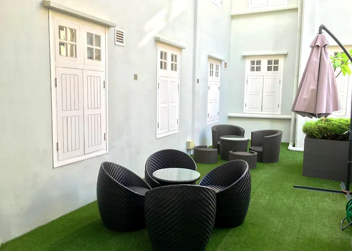 Bliss Hotel Singapore