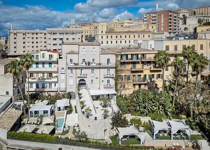 Hotel Con Piscina Casa Clàt - Boutique