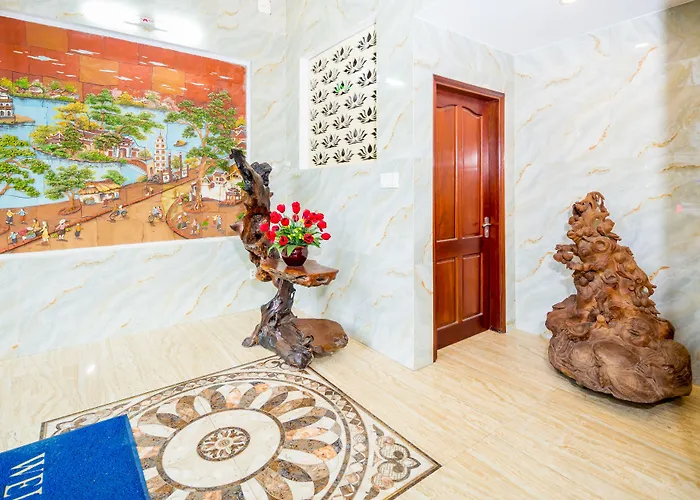 La Maison Danang Beach Hotel