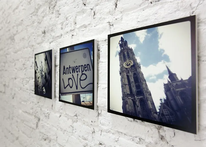 B&B: Maison Nationale City Flats & Suites