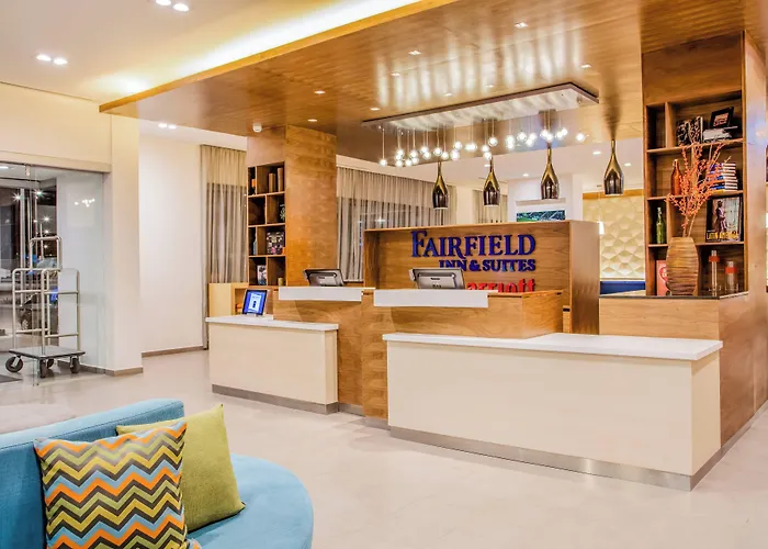 Luxury hotel only: Fairfield Inn & Suites Queretaro Juriquilla