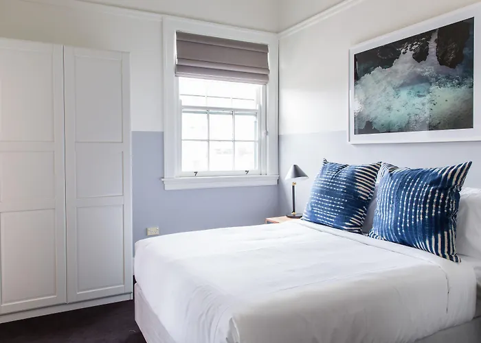 Bridgeview Hotel Willoughby