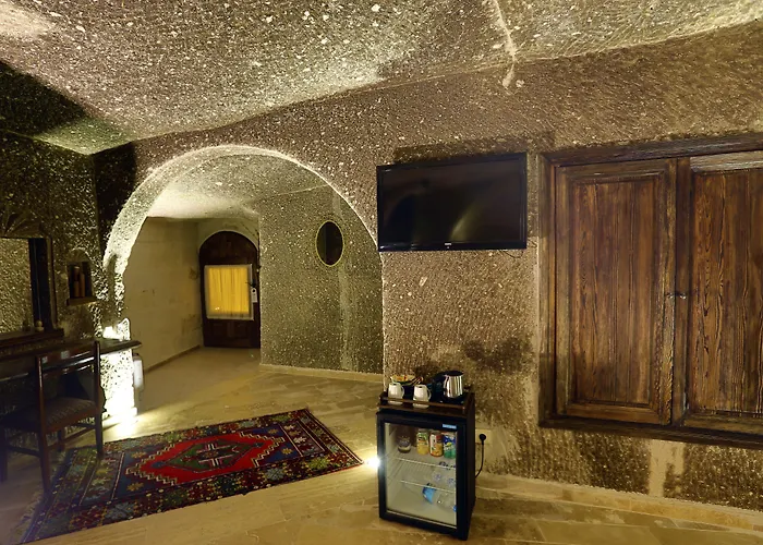 Hidden Cave Hotel