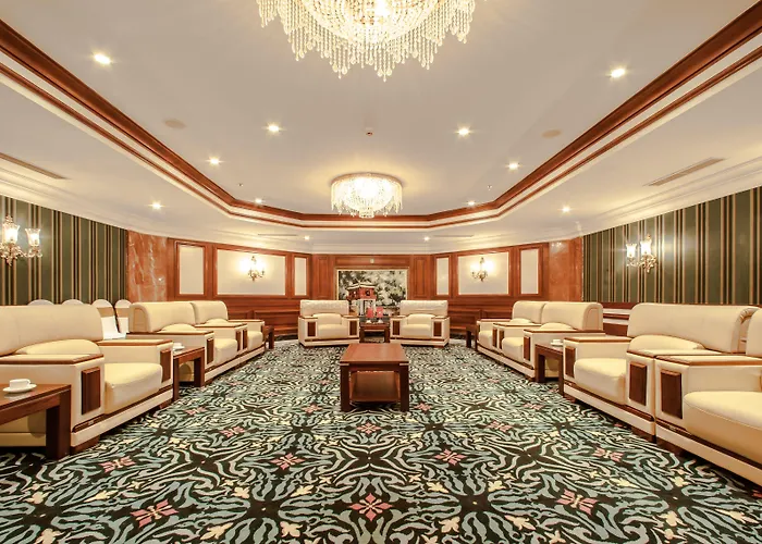 Army Hotel