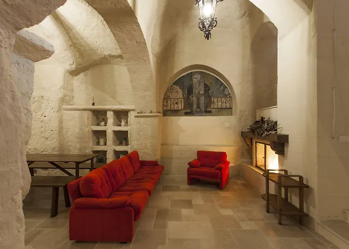 Guest house: 