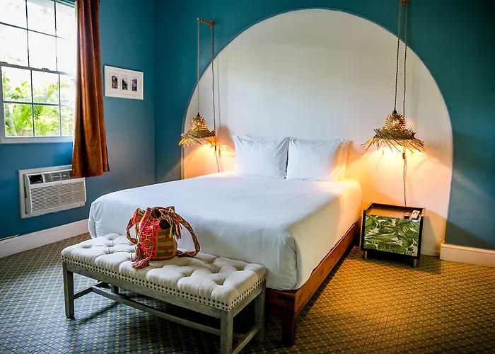 Numero Uno Beach Apartments
