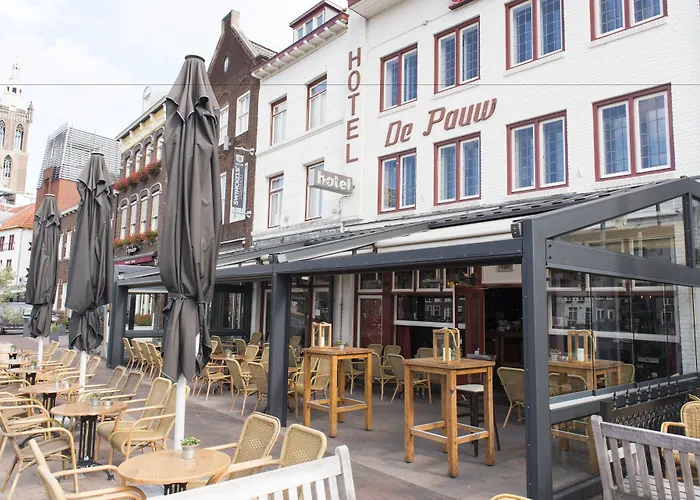 En Grand Café De Pauw